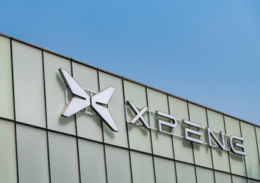 Китайский Xpeng запустит более дешевый бренд электромобилей