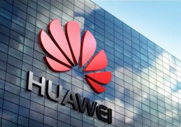 США хотят внести в черный список связанных с Huawei производителей чипов из Китая