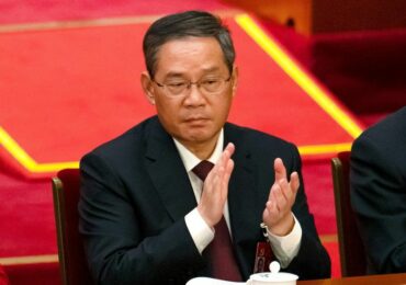Китай отменил пресс-конференцию Ли Цяна по закрытию заседания ВСНП