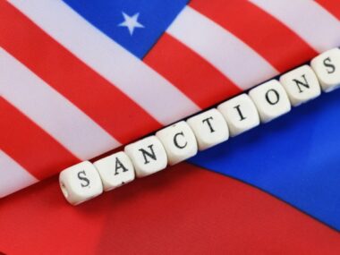 США ужесточили экспортные санкции против компаний Китая и РФ