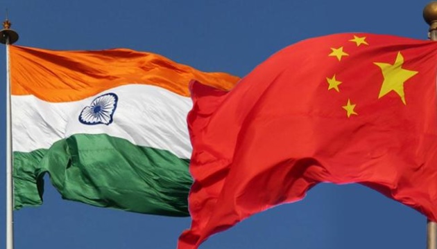 Си Цзиньпин назначил Сюй Фэйхуна новым послом КНР в Индии - СМИ