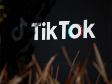 TikTok планирует ограничивать китайскую и российскую пропаганду