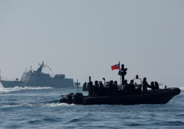 США и Тайвань без огласки провели военно-морские учения - Reuters