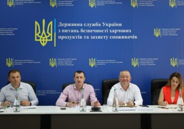 Украина увеличила срок регистрации экспортеров кукурузы, сои и ячменя в КНР
