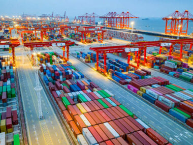 Китайский экспорт в июне вырос на 8,6%