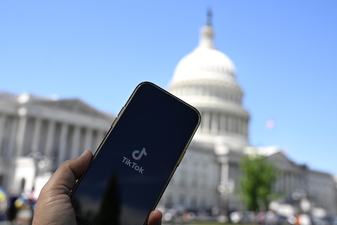 Минюст США просит суд отклонить иск TikTok о нарушении закона