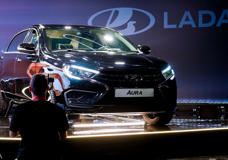 Российский "АвтоВАЗ" перейдет на двигатели из Китая - росСМИ