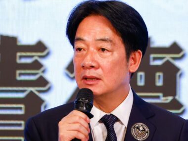 Тайвань проведет учения с имитацией вторжения Китая