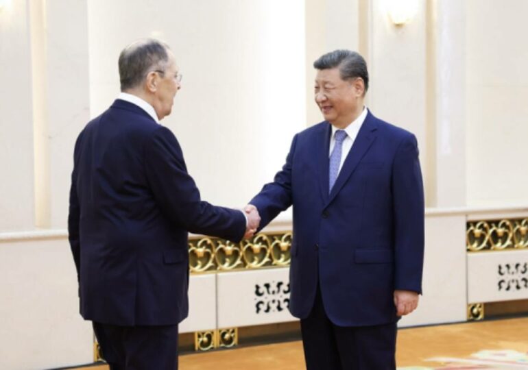 Си Цзиньпин встретился с главой МИД РФ