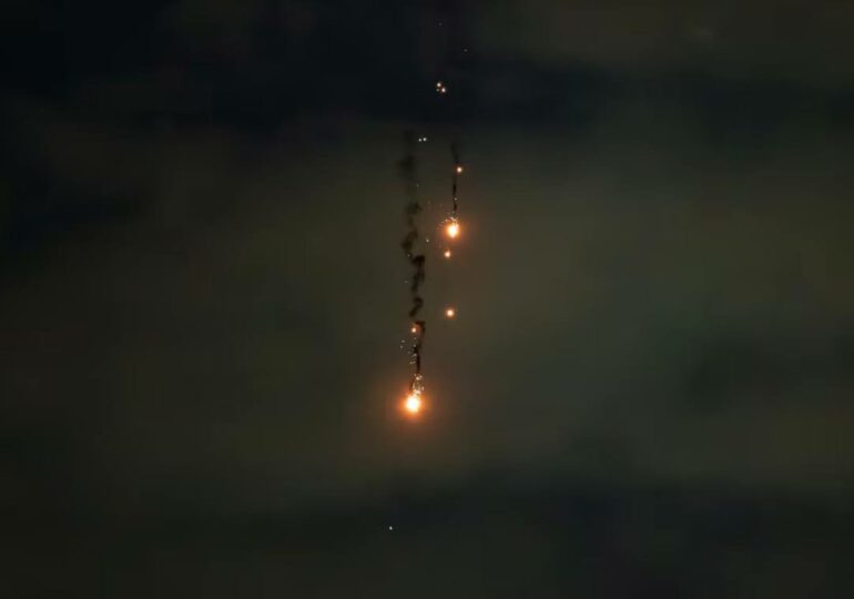 Reuters: КНР тайно поставляет РФ двигатели для дронов под видом холодильного оборудования