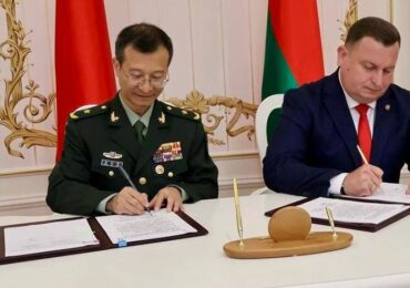 Беларусь и Китай подписали документы по военно-техническому сотрудничеству