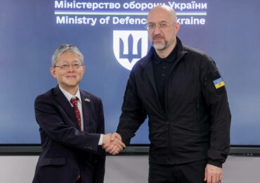 Глава Минобороны Украины и посол Японии обсудили расширение сотрудничества