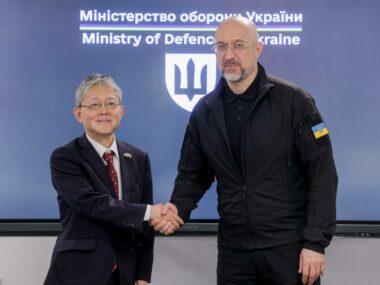 Глава Минобороны Украины и посол Японии обсудили расширение сотрудничества