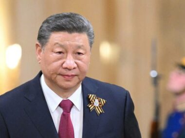 Си Цзиньпин совершил второй визит в Тибет