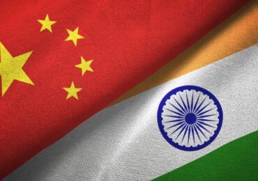 Китай «твердо поддерживает» Индию в вопросе тарифов Трампа – посол