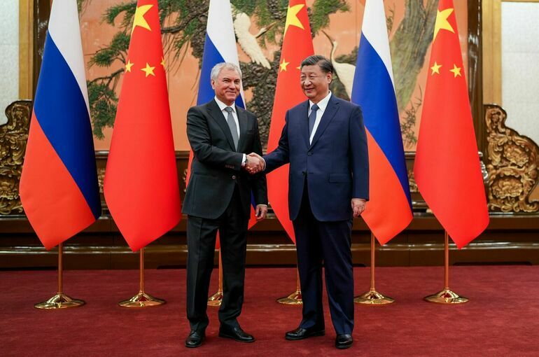 Володин передал Си Цзиньпину приветствие от Путина