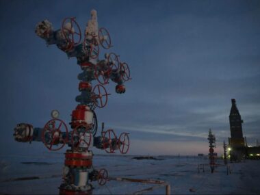 Китай впервые принял СПГ с находящегося под санкциями российского завода