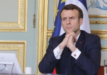 Макрон отверг требования США ввести санкции и пошлины против Китая