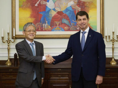 В МИД Украины провели рабочую встречу с послом Японии Накагоме