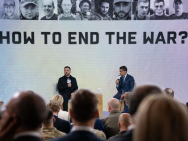 Зеленский: Надо найти ответ, как мотивировать Китай стать на путь без войны