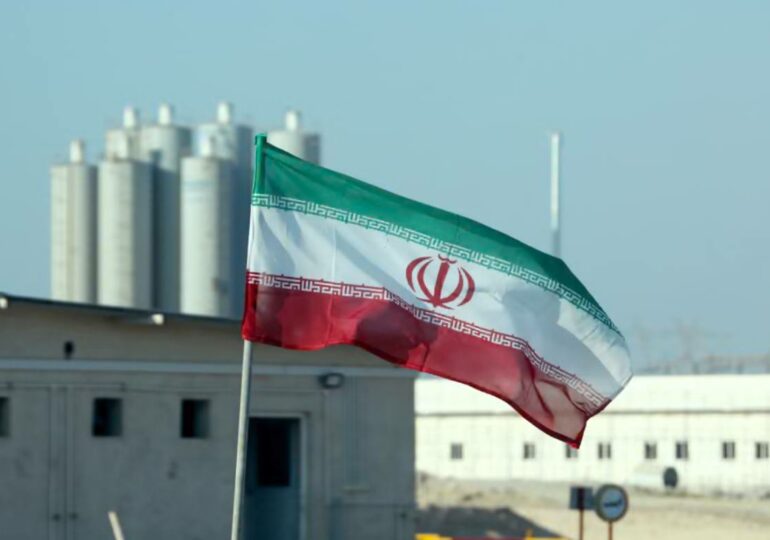 Иран объявил об официальном завершении 10-летнего ядерного соглашения