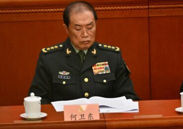 В Китае отправили в отставку девять высокопоставленных военных чиновников 