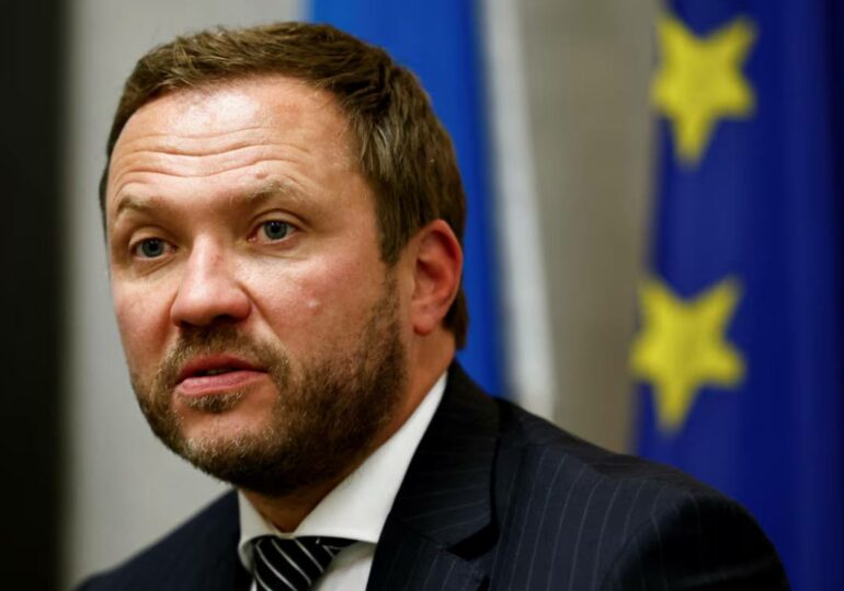 Глава МИД Эстонии призвал Китай присоединиться к давлению США и Европы на Путина