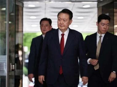 Экс-президента Южной Кореи обвинили в попытке спровоцировать нападение КНДР