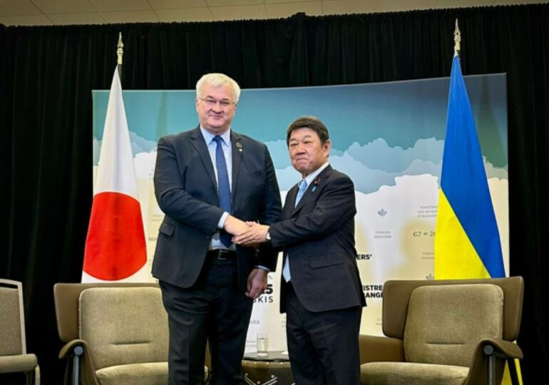 Сибига провел встречу с главой МИД Японии Тосимицу Мотеги