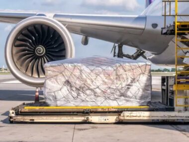 Китай открыл прямой грузовой авиарейс между Шанхаем и Парижем