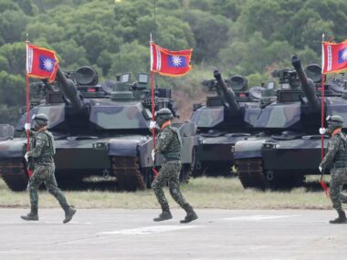 Тайвань направит дополнительные $40 млрд на оборону