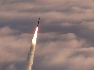 В Китае остро отреагировали на планы США возобновить испытание ядерного оружия