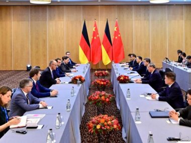 Китай предлагает Германии укрепление диалога