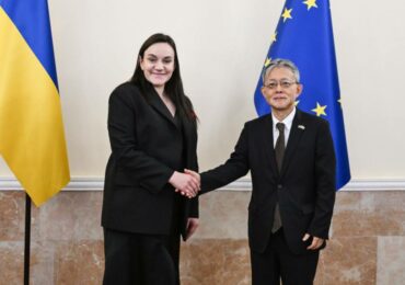 Бережная обсудила с послом Японии расширение гуманитарного и культурного сотрудничества