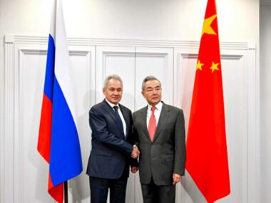 Шойгу и Ван И обсудили войну России против Украины