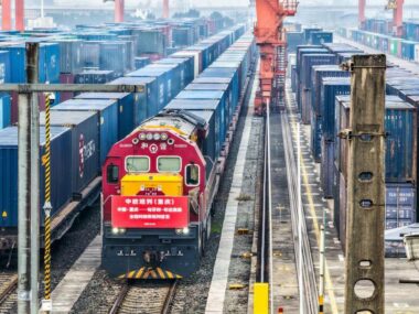 Между Чунцином и Будапештом начал курсировать грузовой поезд