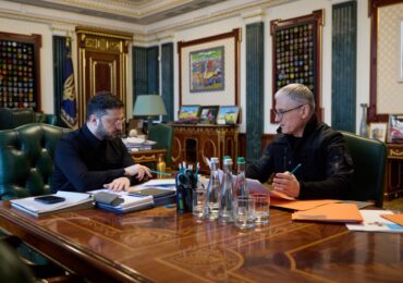 Зеленский поручил СВР более предметно отслеживать сотрудничество между Москвой и Пекином