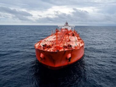 Bloomberg: Китай начал хранить в море венесуэльскую нефть на случай давления США