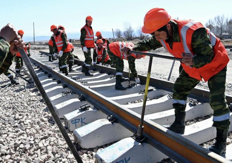 Подписано соглашение о финансировании строительства железной дороги Китай-Кыргызстан-Узбекистан