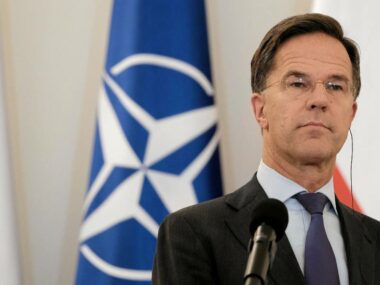 Китай и РФ могут одновременно напасть на Тайвань и Европу – Рютте