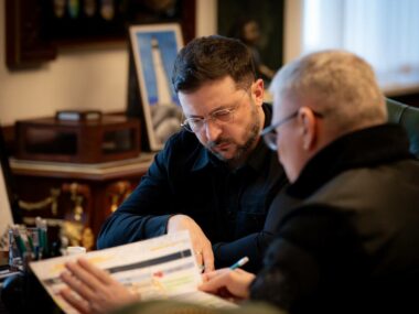 КНР помогает РФ наносить удары по энергетике Украины – Зеленский