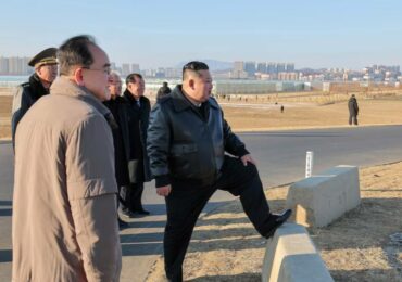 Ким Чен Ын объявил о масштабных строительных проектах в преддверии партийного съезда