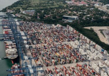 Суд Панамы аннулировал контракт CK Hutchison на управление портами Панамского канала