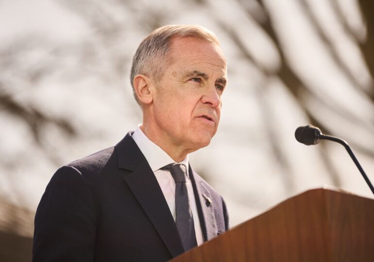 Премьер-министр Канады посетит Китай для обсуждения торговых вопросов