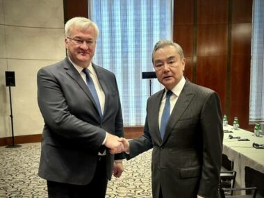 Китай предоставит Украине дополнительный пакет энергетической помощи