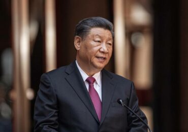 Си Цзиньпин призвал сделать внутренний спрос «главным драйвером» экономического роста КНР