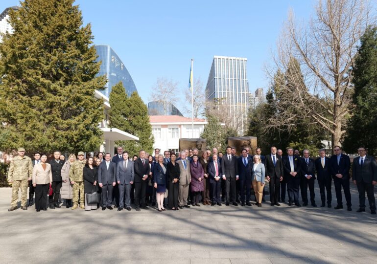 Посольство Украины в Пекине провело мероприятие к 4-й годовщине широкомасштабной агрессии РФ