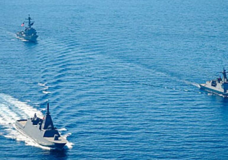 Филиппины, Япония и США провели совместные военно-морские  учения в Южно-Китайском море