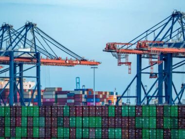 Крупнейший порт ЕС предупредил о геополитических рисках торговли с Китаем