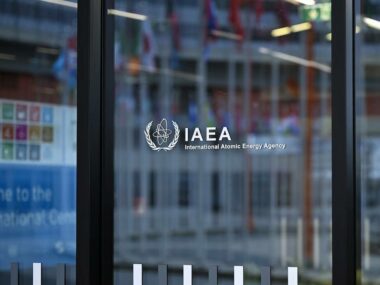 США и Китай проголосовали против резолюции МАГАТЭ, осуждающей атаки на энергосистему Украины